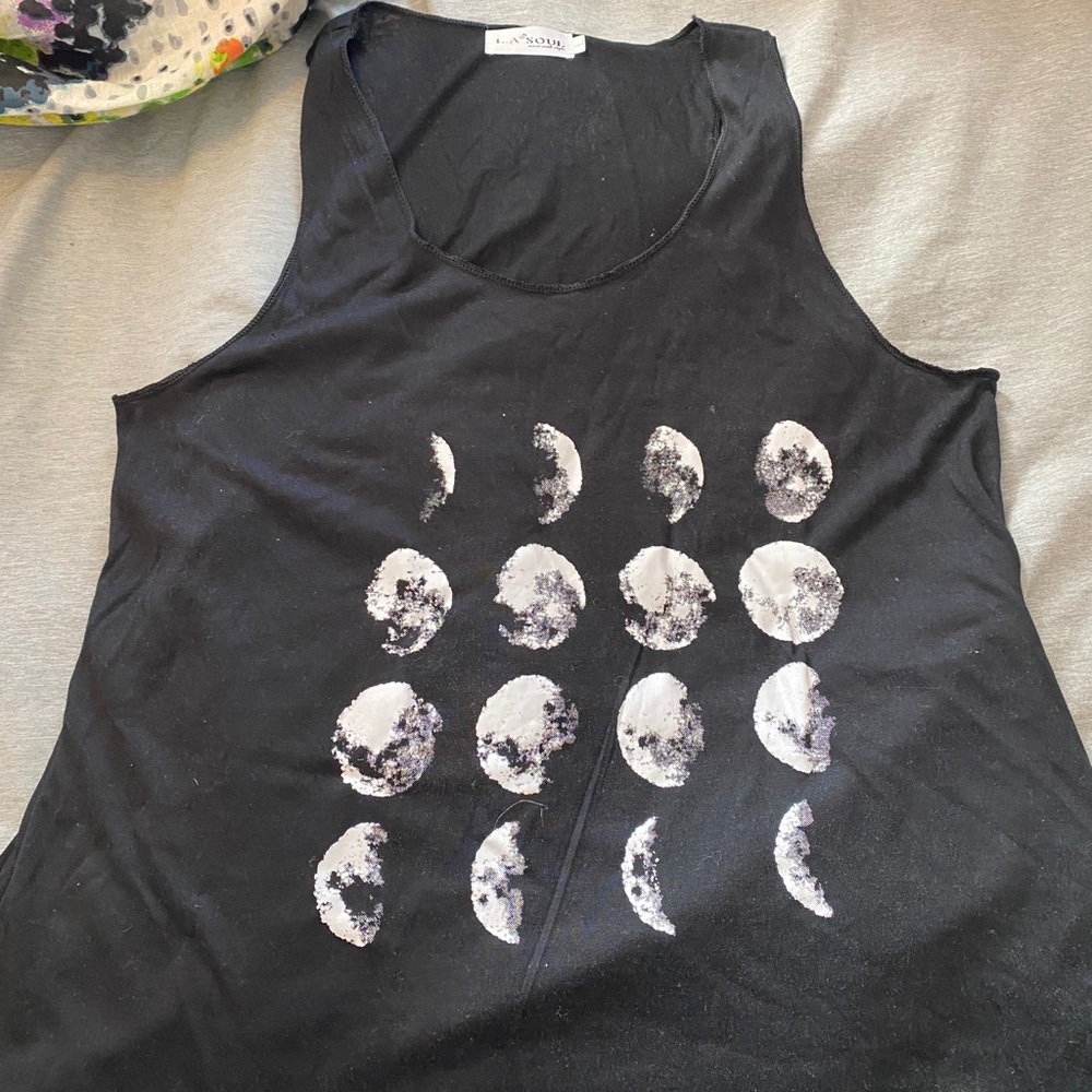 Moon tank